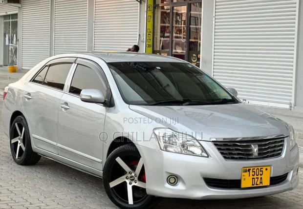 Toyota Premio 2010 Silver