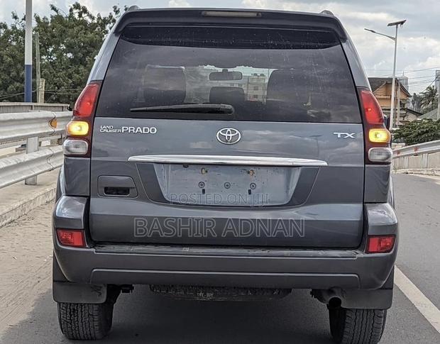 Toyota Land Cruiser Prado 2.7 i 16V 2007 Gray