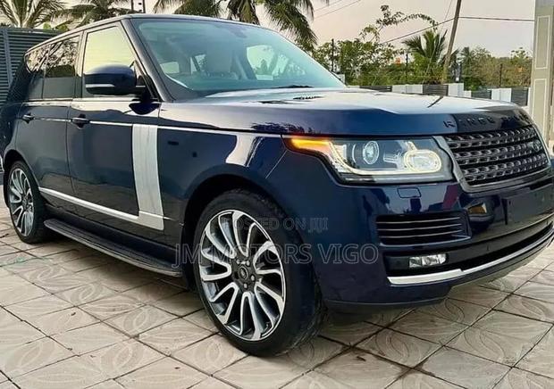 Land Rover Range Rover Vogue 2015 Blue