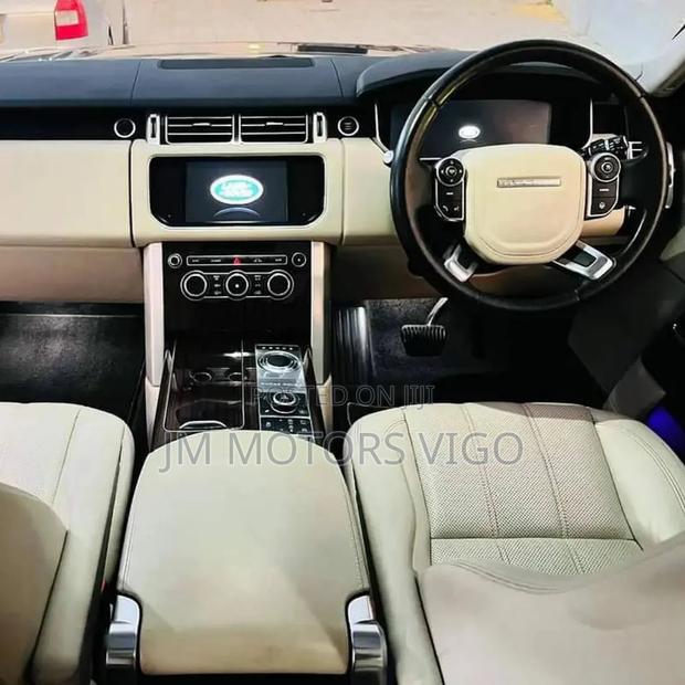 Land Rover Range Rover Vogue 2015 Blue