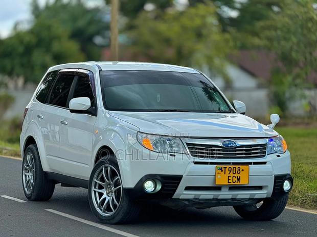 Subaru Forester 2013 White