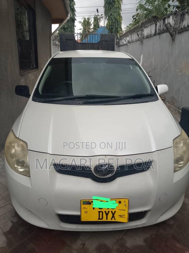 Toyota Auris 2007 White