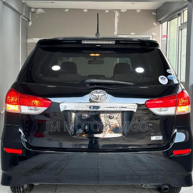 Toyota Wish 2011 Black