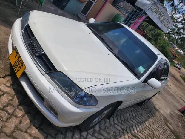 Toyota Carina 2001 White