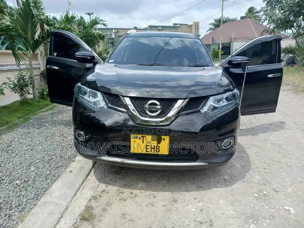 Nissan X-Trail 2014 Black