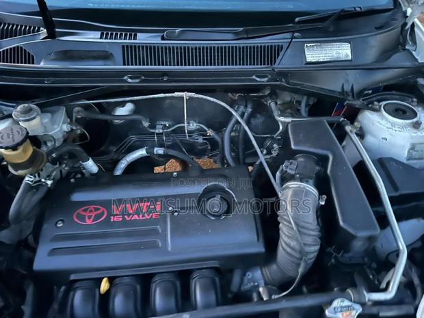 Toyota RAV4 2005 White