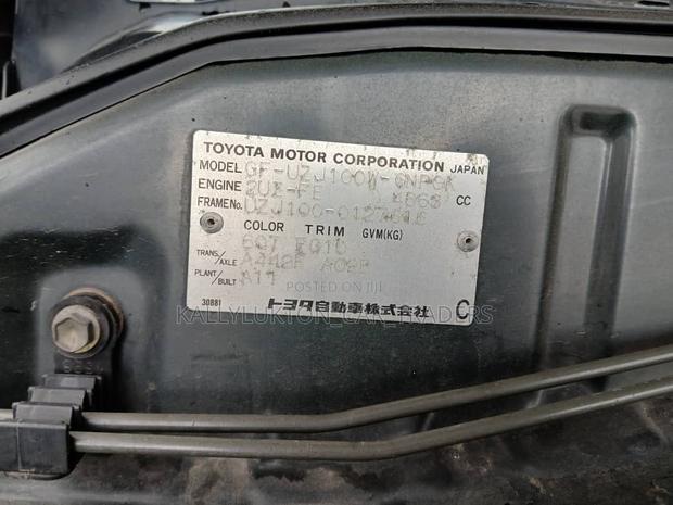 Toyota Land Cruiser 2005 Green