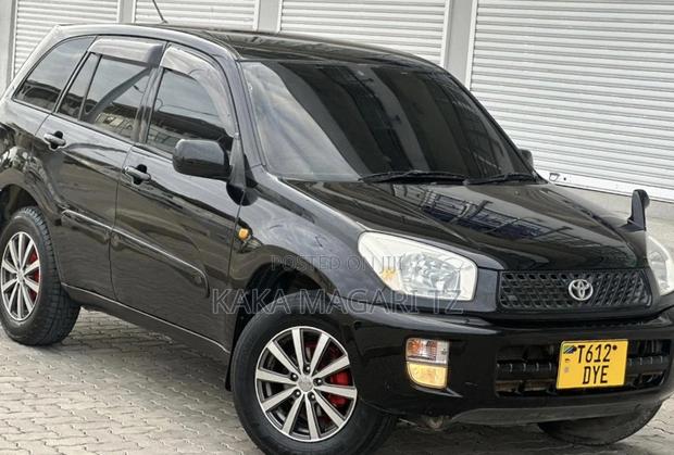 Toyota RAV4 Automatic 2003 Black