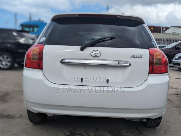 Toyota Allex 2001 White