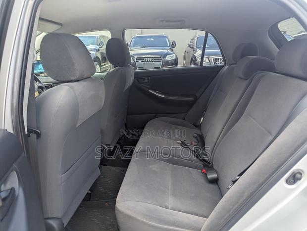 Toyota Corolla RunX 2005 Silver