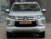 Mitsubishi Pajero 2021 White for sale