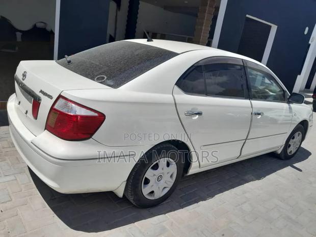 Toyota Premio 2004 White