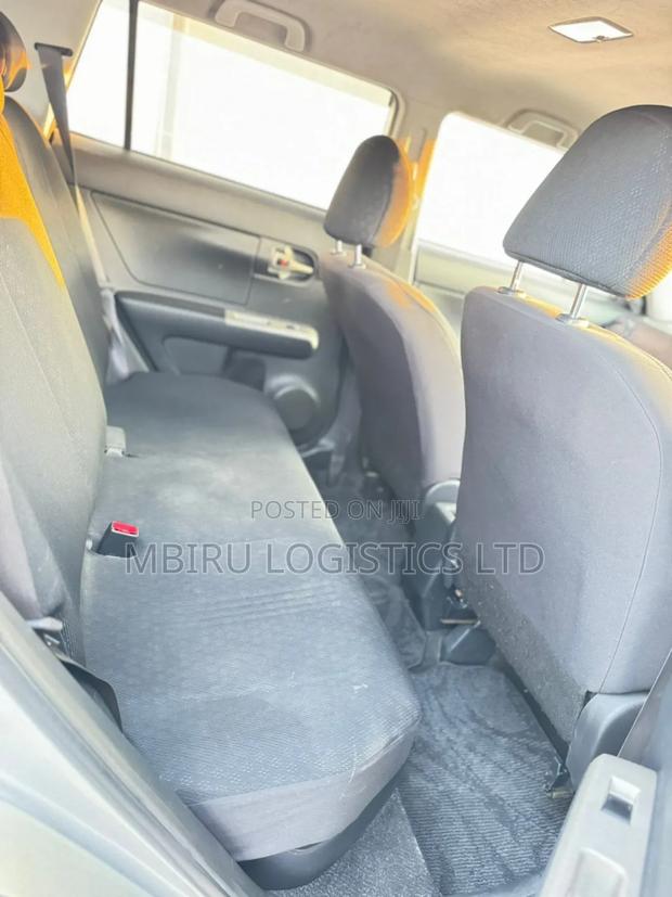Toyota Corolla Rumion 2007 Silver