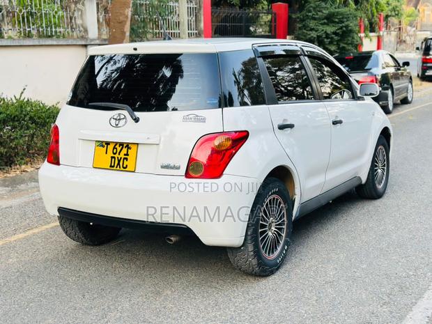 Toyota IST 2005 White