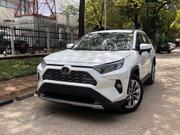 Toyota RAV4 2019 Pearl for sale