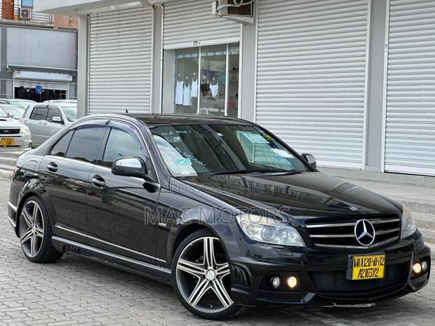 Mercedes-Benz C-Class 2009 Black