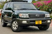 Toyota Land Cruiser 2004 Green for sale