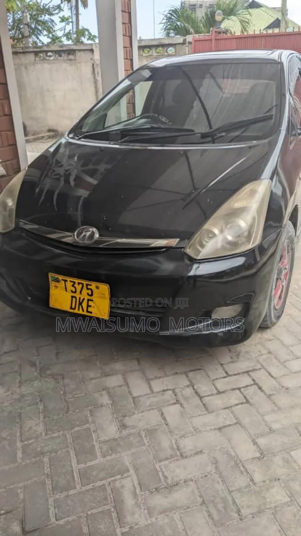 Toyota Wish 2003 Black