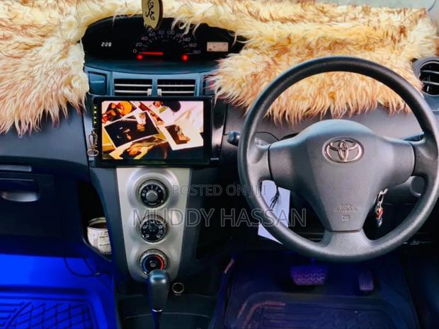 Toyota Vitz 2008 Blue