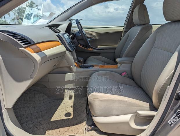 Toyota Premio 2010 Gray