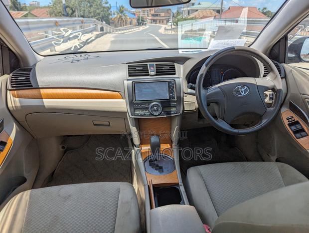 Toyota Premio 2010 Gray