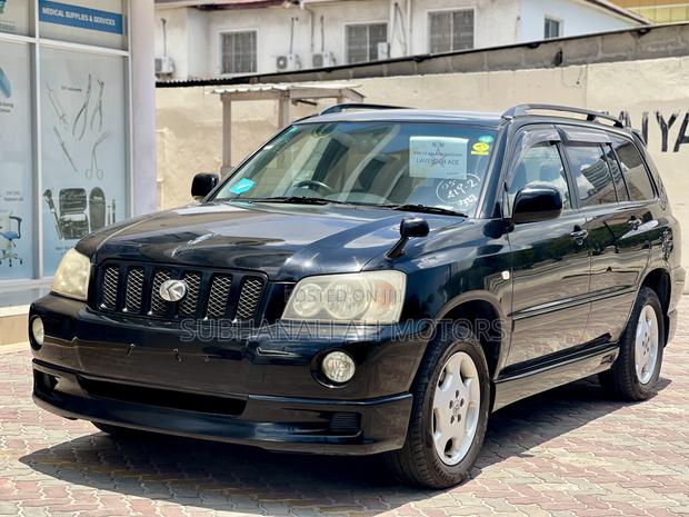 Toyota Kluger 2002 Black