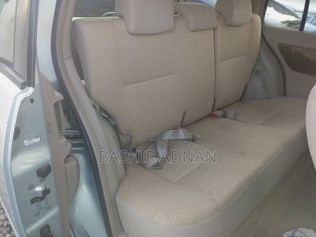 Toyota Raum 1.5 FWD 2010 Green