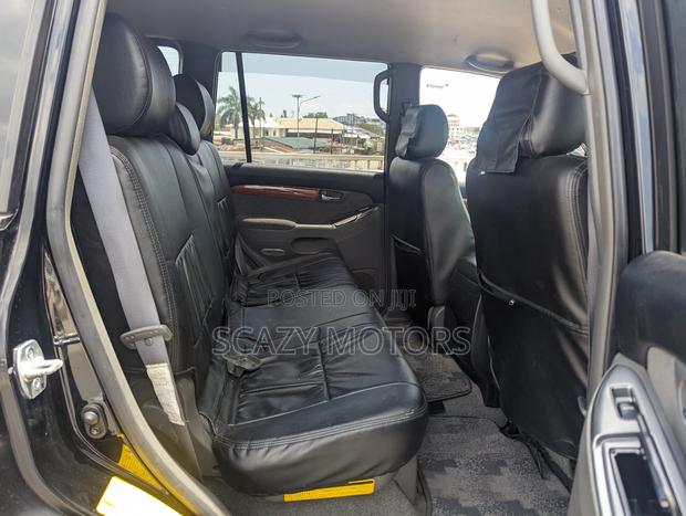 Toyota Land Cruiser Prado 2006 Black