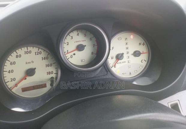 Toyota RAV4 2001 White