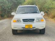 Suzuki Vitara 2001 White for sale