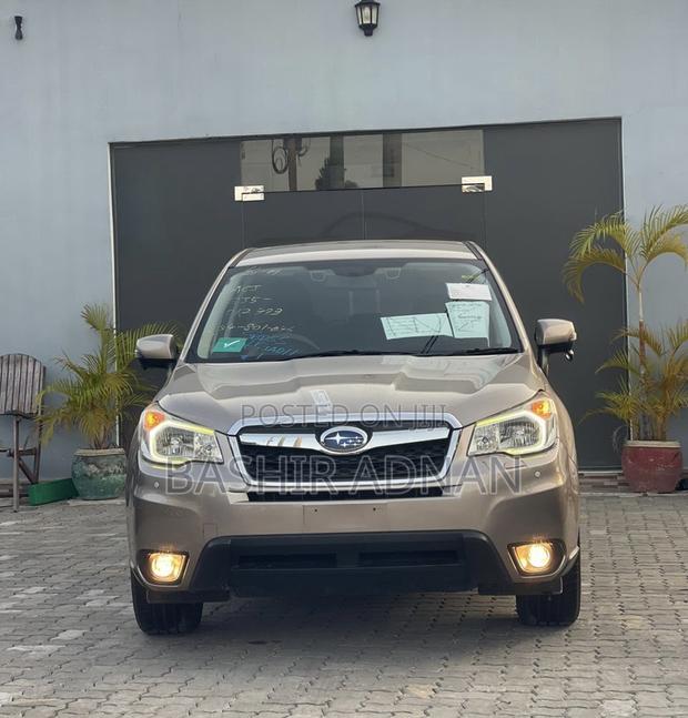 Subaru Forester 2013 Gold