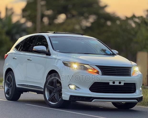 Toyota Harrier 2.0 2014 Pearl