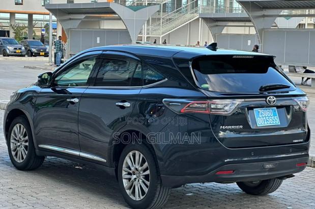 Toyota Harrier 2014 Black
