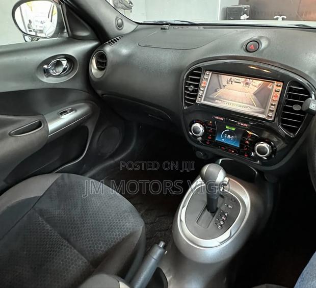 Nissan Juke 2012 Silver