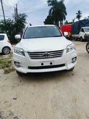 Toyota Vanguard 2010 White for sale