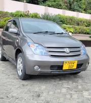 Toyota IST 2005 Gray for sale