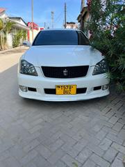 Toyota Crown 2006 White for sale