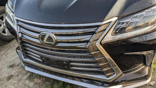 Lexus LX 2017 Black