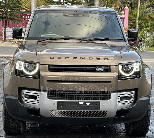 Land Rover Defender 2022 Beige