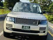 Land Rover Range Rover Vogue 2016 Gold for sale