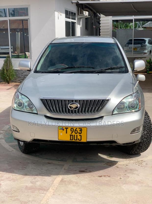 Toyota Harrier 2006 Silver