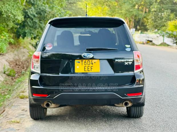 Subaru Forester 2010 Black