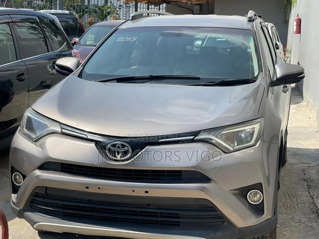 Toyota RAV4 2013 Gray