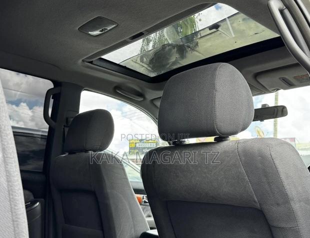 Toyota Land Cruiser Prado 2004 Gray