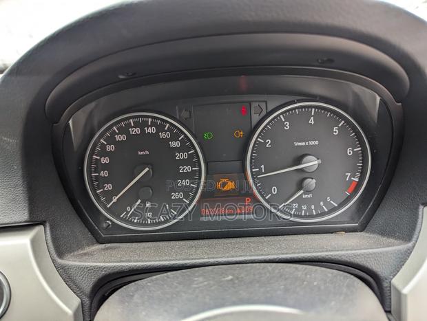 BMW 3 Series 2011 Black