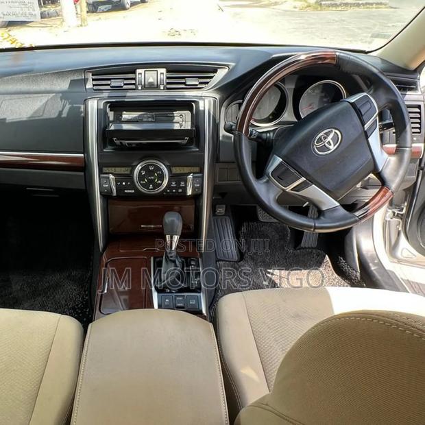 Toyota Mark X 2014 Silver