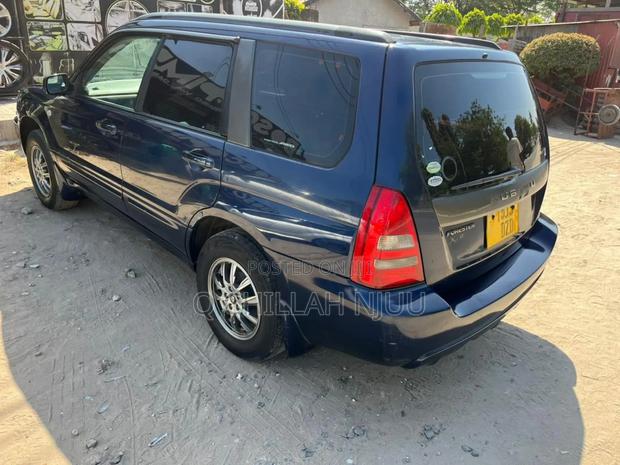 Subaru Forester 2004 Blue