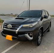 Toyota Fortuner 2016 Gray for sale