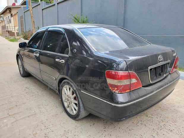 Toyota Brevis 2005 Black