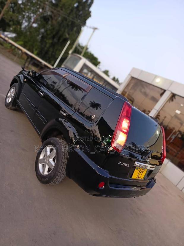 Nissan X-Trail 2005 Black